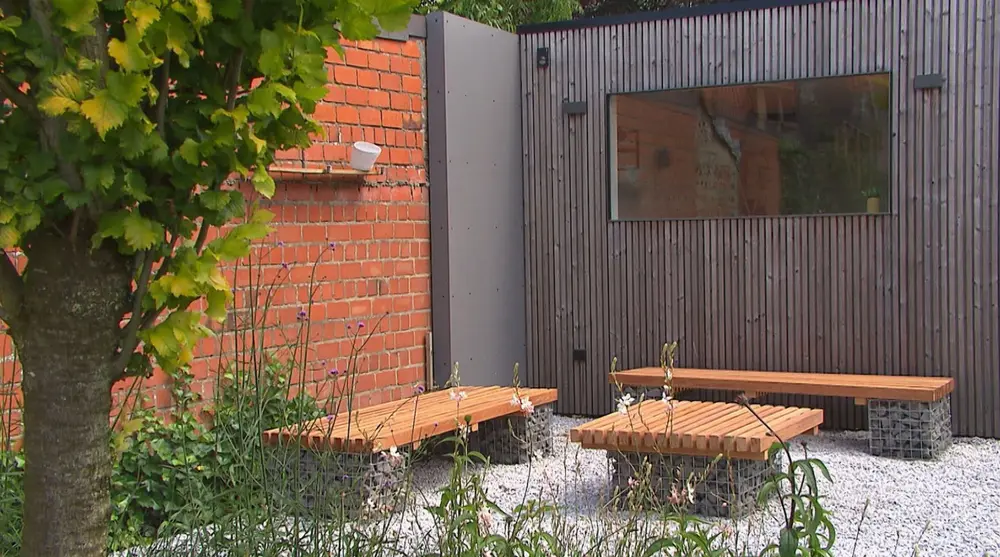 let op met bomen terras