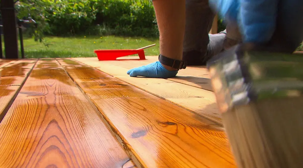 plankenterras onderhouden