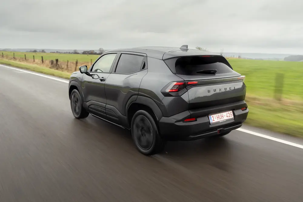 Rijtest Suzuki e‑Vitara 2WD 09