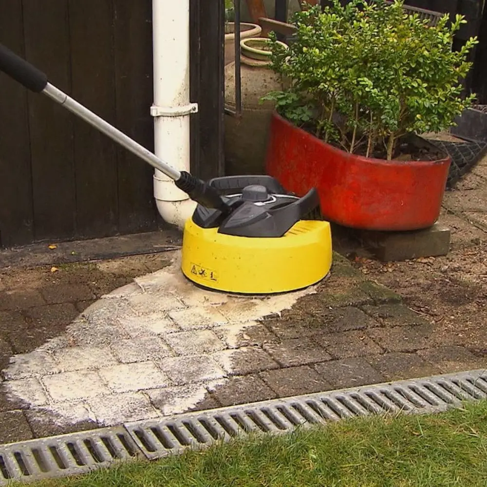 werken met terrasreiniger