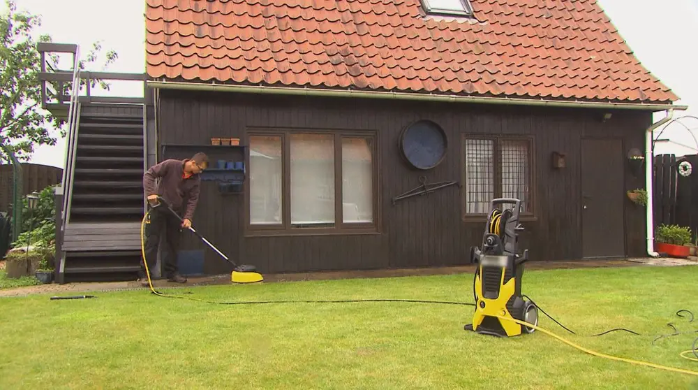 roger werkjt met hogedrik