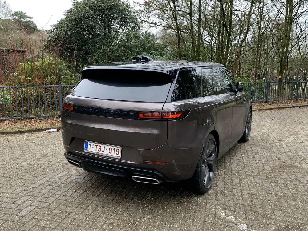 Rijtest Range Rover Sport (Autobiography) 3.0 P550e PHEV i-AWD 09