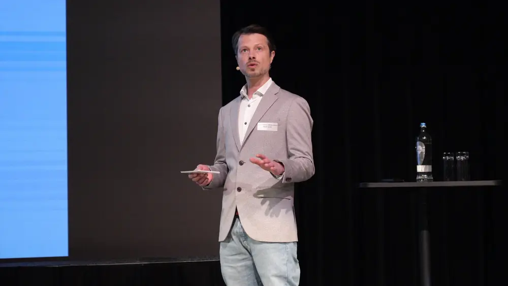 Philip Viane, bladmanager Tech School Solutions