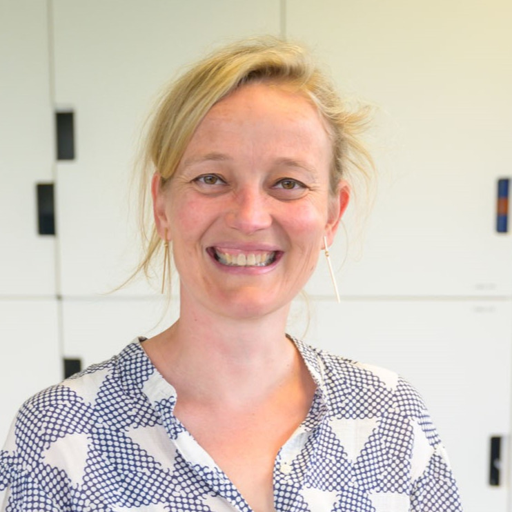 professeure Evelien Smits 