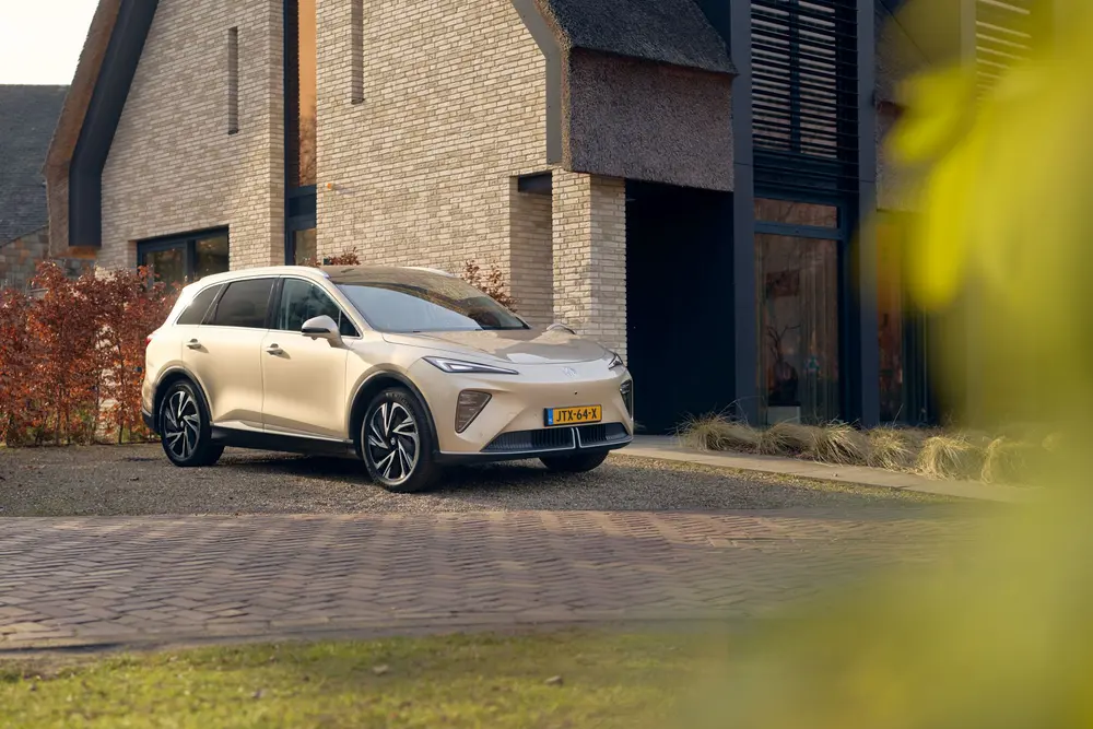 Rijtest MG MGS6 EV Dual Motor (AWD) 03