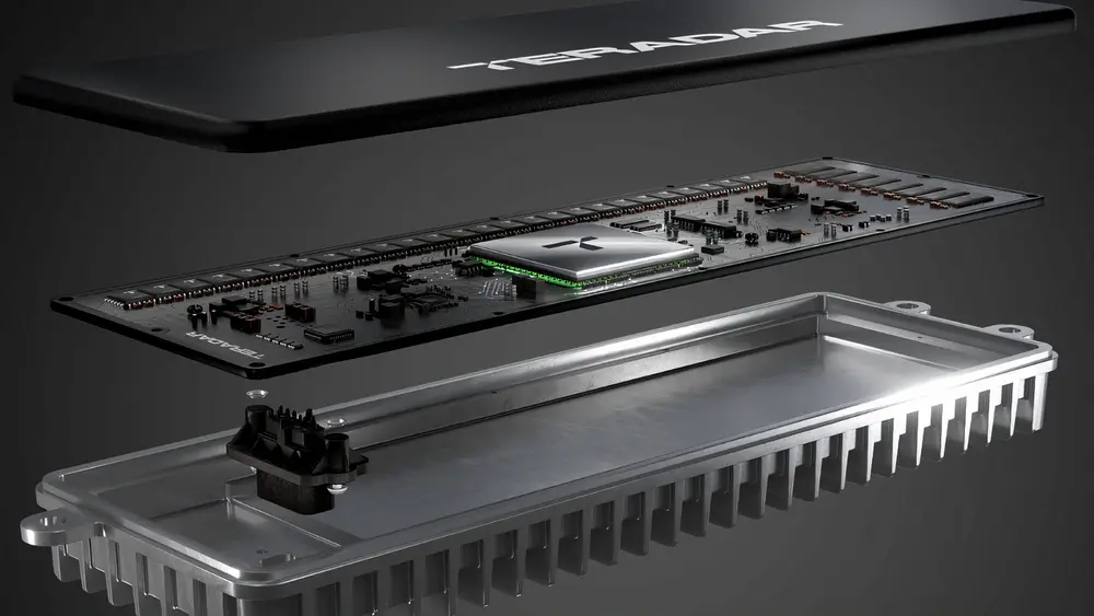 Opengewerkte weergave van de Summit-terahertzsensor met geïntegreerde zend-, ontvangst- en verwerkingschips in volledig solid-statearchitectuur