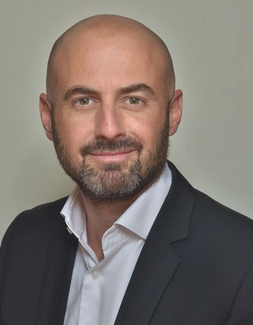 Emmanuel Al Nawakil Emmanuel Al Nawakil wordt vanaf 1 maart 2026 algemeen directeur Renault België Luxemburg