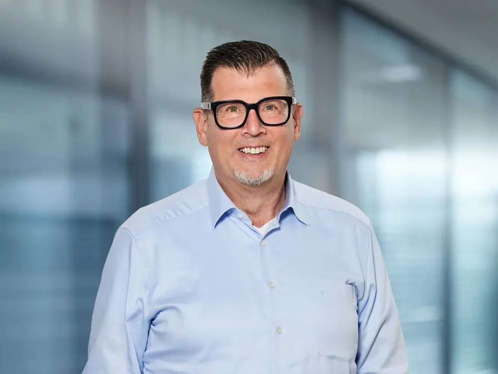 Steven De Pillecyn, sales director CarGarantie Belux