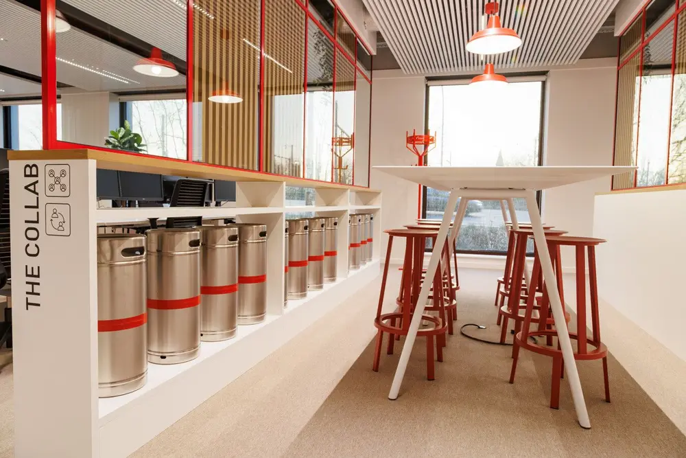 Alken Maes hoofdzetel3