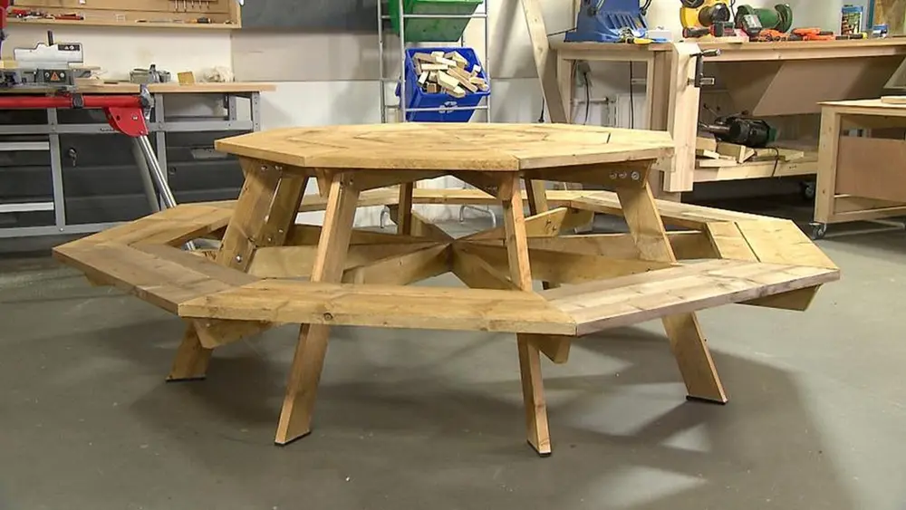picknicktafel zelfgemaakt