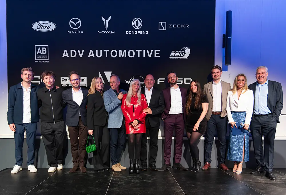 Team van ADV Automotive tijdens de officiële voorstelling