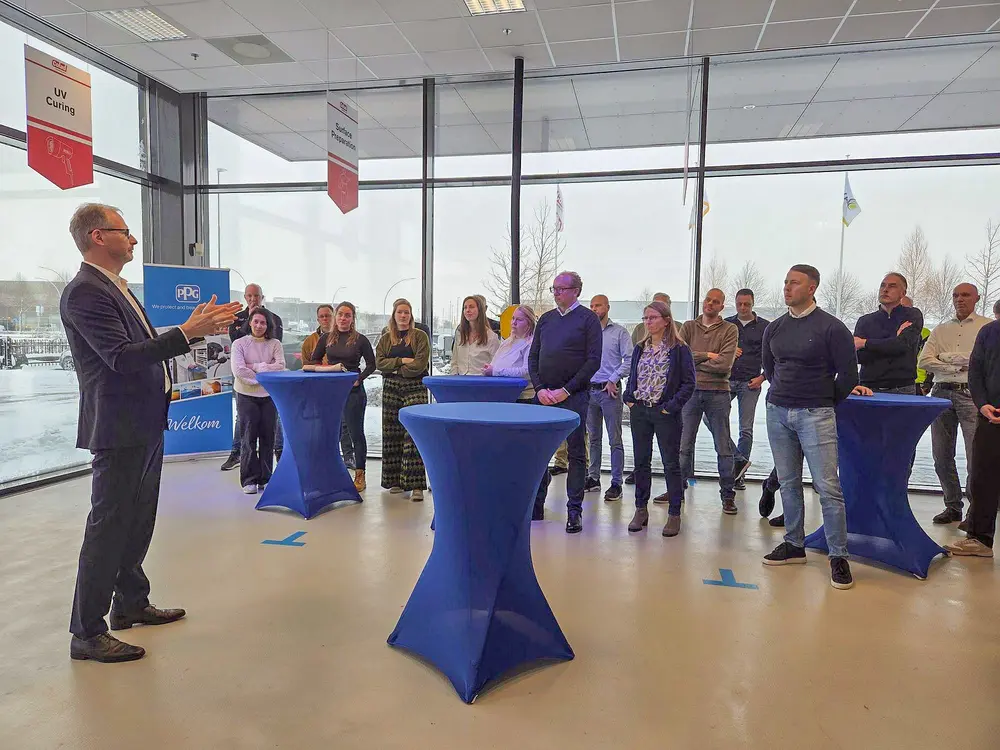 In januari kondigde PPG aan dat het EMM heeft overgenomen, bekend van de merken Colad®, Hamach® en Finixa® - aangepast