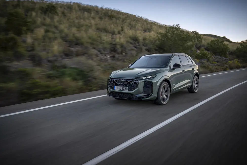 Rijtest Audi Q3 2.0 TFSI quattro S tronic (195 kW/265 pk) 09