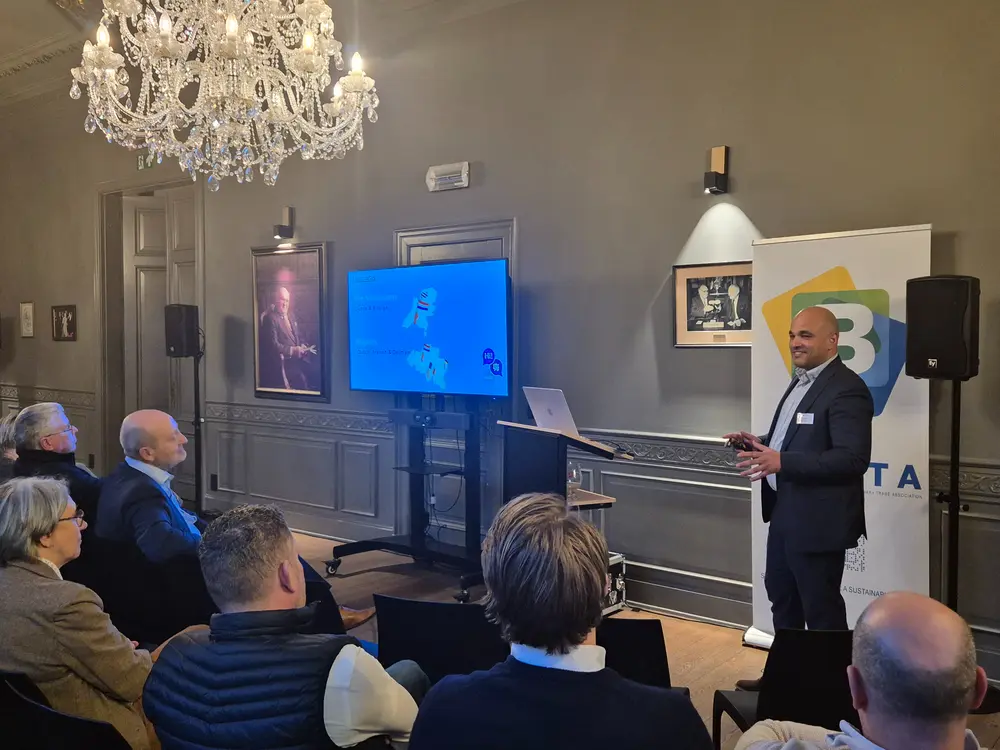 Karim Aouadi van Herma