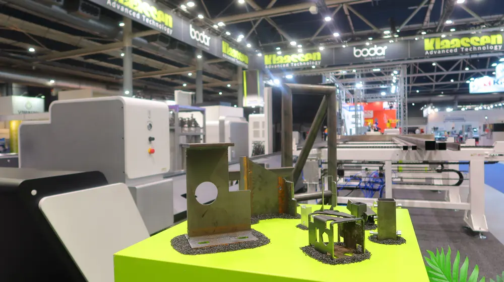 Bodor was een van de weinige Chinese machines op de beurs. Klaassen, de Benelux importeur, heeft in enkele jaren tijd een behoorlijk marktaandeel opgebouwd met de Bodor lasersystemen. 