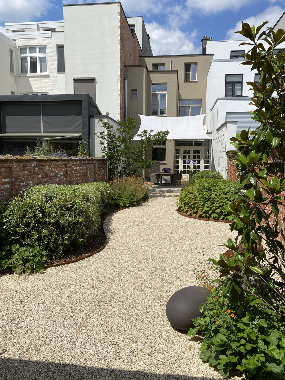 Beschut microklimaat in het hart van Berchem