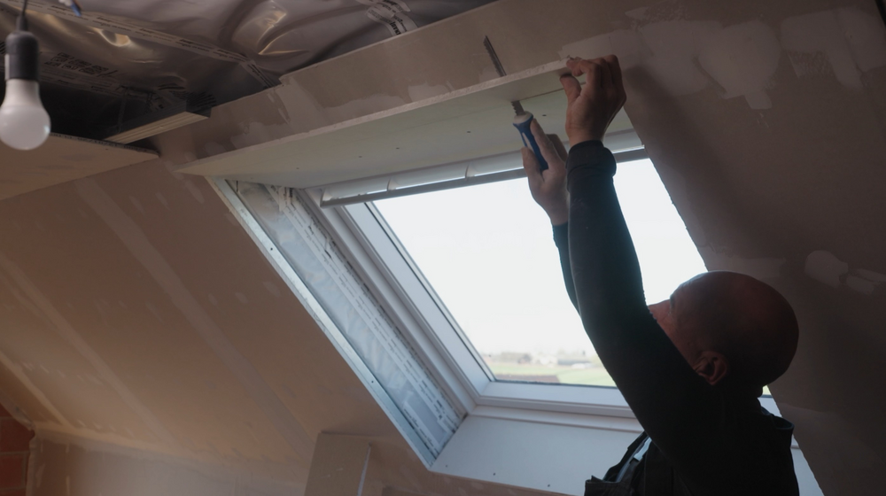 kort de gipsplaat af