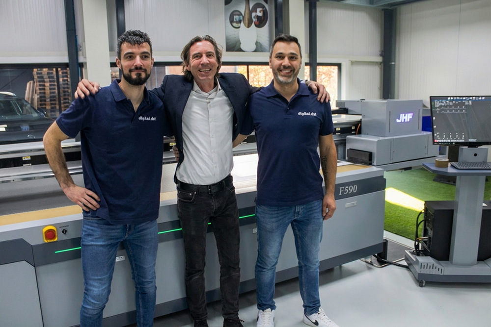 Digital Dot Showroom