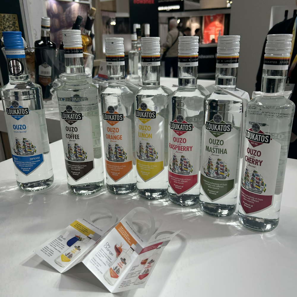 Ouzo met fruitsmaken ProWein