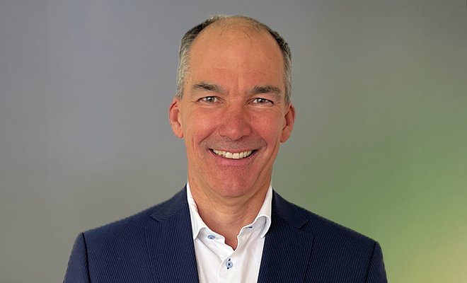 Tom Henau wordt de nieuwe Country Manager van CA Auto Bank voor België en Luxemburg en neemt daarnaast ook de leiding over Drivalia Lease Belgium op zich