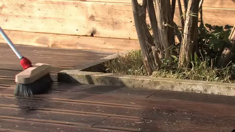 bamboeterras onderhoud