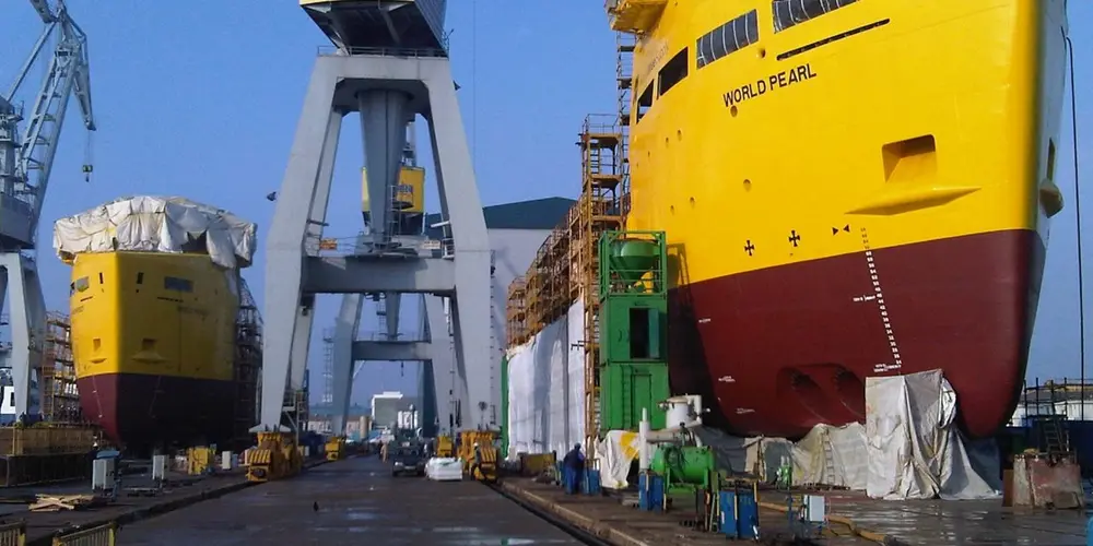 © damen shipyards