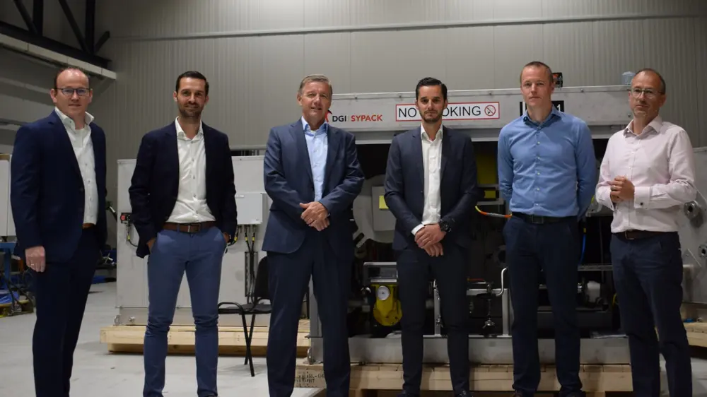 Robert Don (CFO DGI), Wouter Vullers (CCO Vydraulics), Frank Robben (CEO DGI), Steven Vangeersdaele (CEO Vydraulics), Stijn Schacht (CTO Vydraulics), Olivier Strobbe (Managing Partner Vybros)
