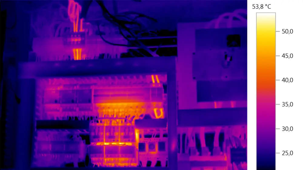 De levensduur van elektronica vermindert bij elke temperatuursverhoging. Vermijden van warmtedissipatie is dus niet enkel voor de veiligheid belangrijk. Thermografie maakt het onzichtbare zichtbaar
