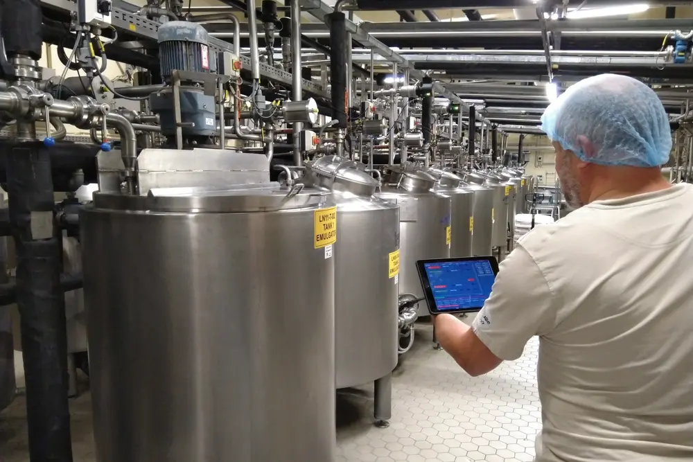"De reliability engineer gaat met de beschikbare data aan de slag om de technische beschikbaarheid van de machines te verhogen en prioriteiten te bepalen", zegt maintenance manager Stéphane Casteleyn