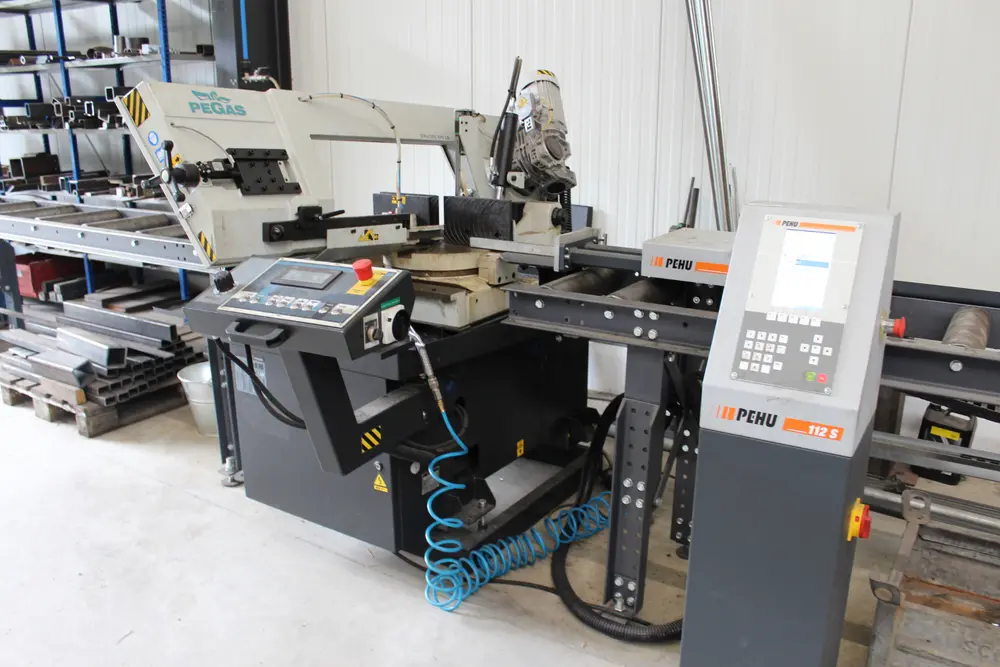 Welda Pegas-Gonda Pegas 300x320 SHI LR