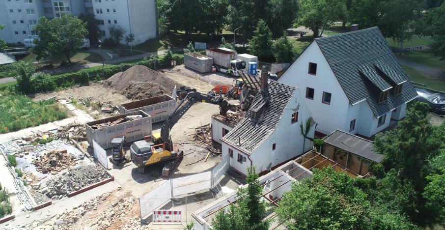 VolvoCE_Press_Nuremberg-nursery-deconstruction-page-002-img-031.jpg