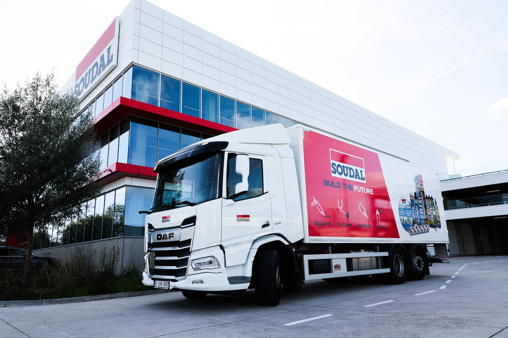 daf-xd-370-fan-6x2.jpg