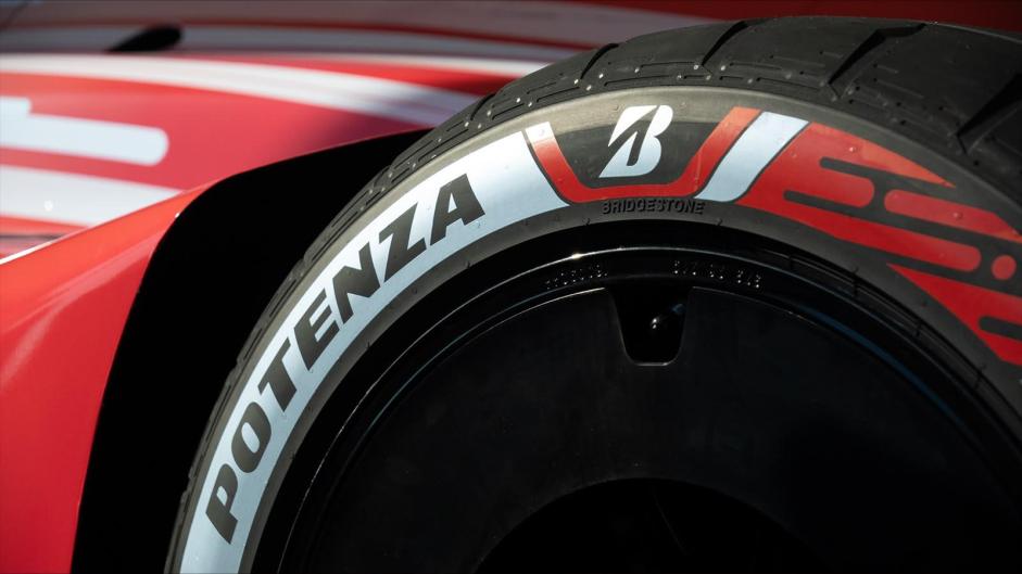 Persbericht---Bridgestone-stapt-in-de-Formule-E-als-exclusieve-bandenleverancier-page-001-img-003.jpg