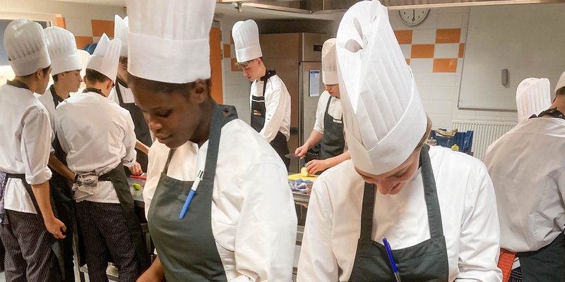 workshop-vlees-aardappel-piva-10lr_f05f4a06ea5f10e92ed5e8ab9d3d8548_800.jpg