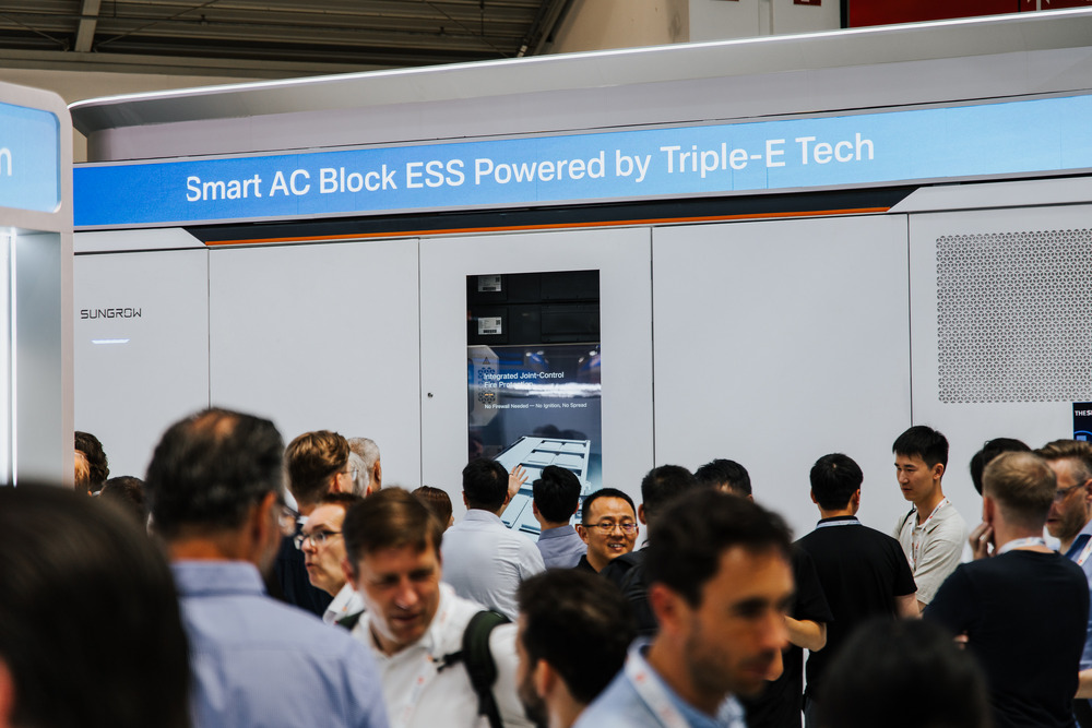 Sungrow_Intersolar_PowerTitan3.jpg